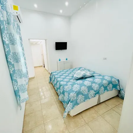 Infinity Sea Balcony Apartman